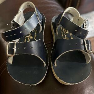 Toddler Size 5 Navy Sun Sans